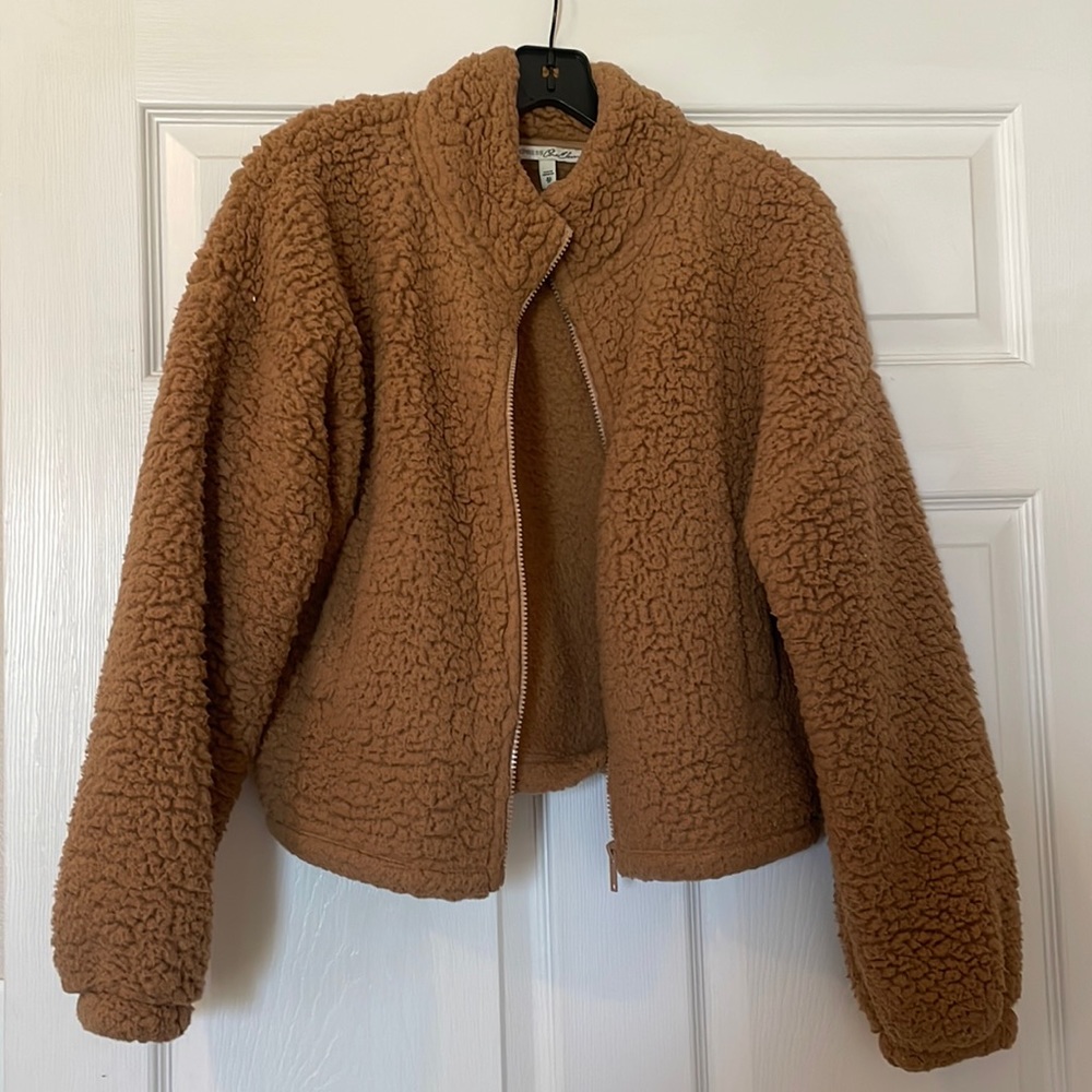 Express Cropped teddy bear Sherpa jacket